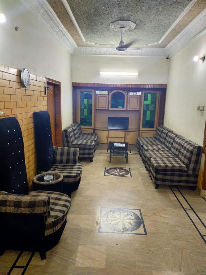 Karachi Motel Exterior foto