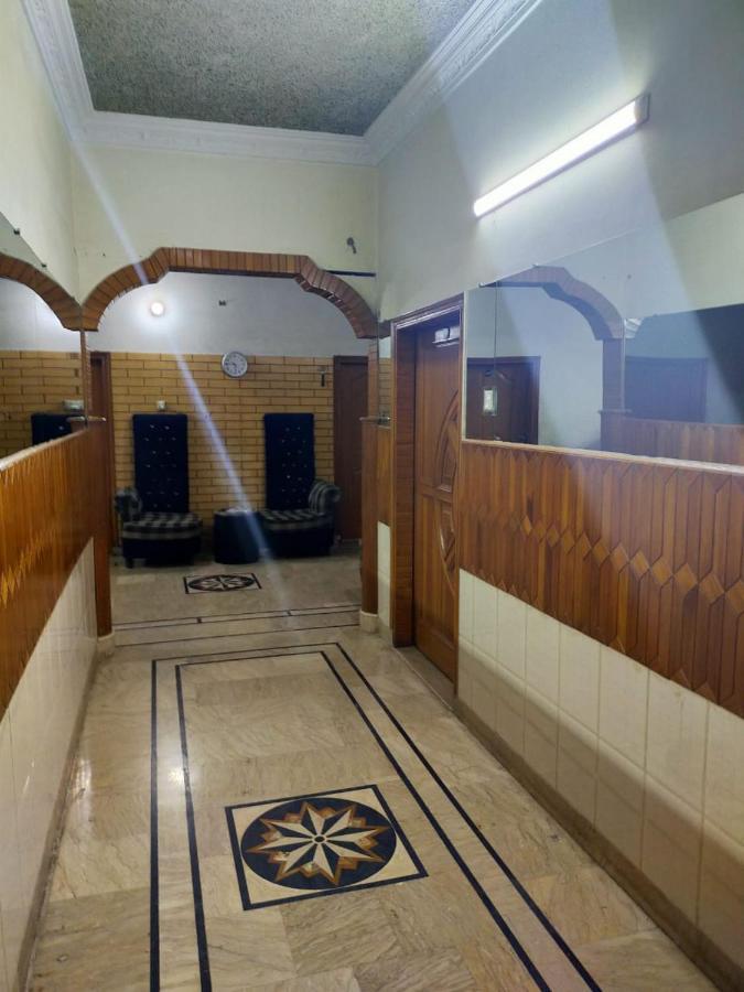 Karachi Motel Exterior foto